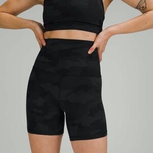 Lululemon - Align Super-High Rise Short 6" - 6 Heritage 365 Camo Deep Coal Multi